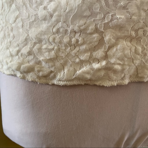 NWOT “WORN OUT” STRETCH LACE TOP - Picture 4 of 5